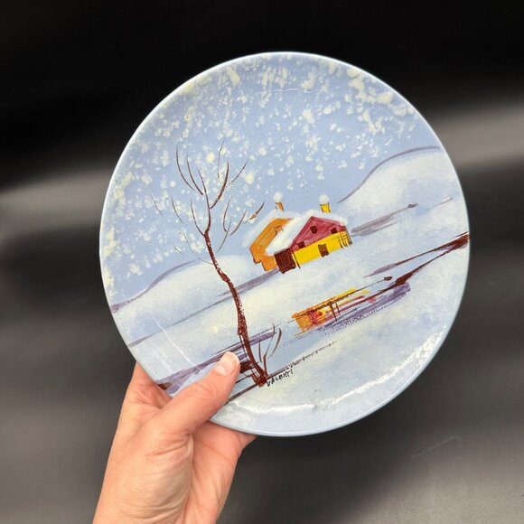 Vintage Wall Hanging Plate Italian Pottery Winter Blue Snow Cabin Lake Italy - Picture 9 of 10